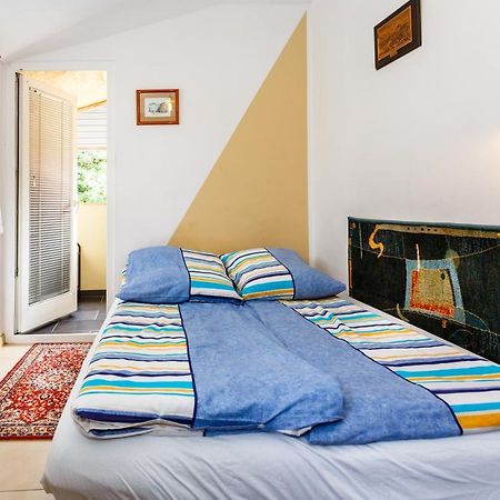 Apartmani Mili Malinska Exteriér fotografie