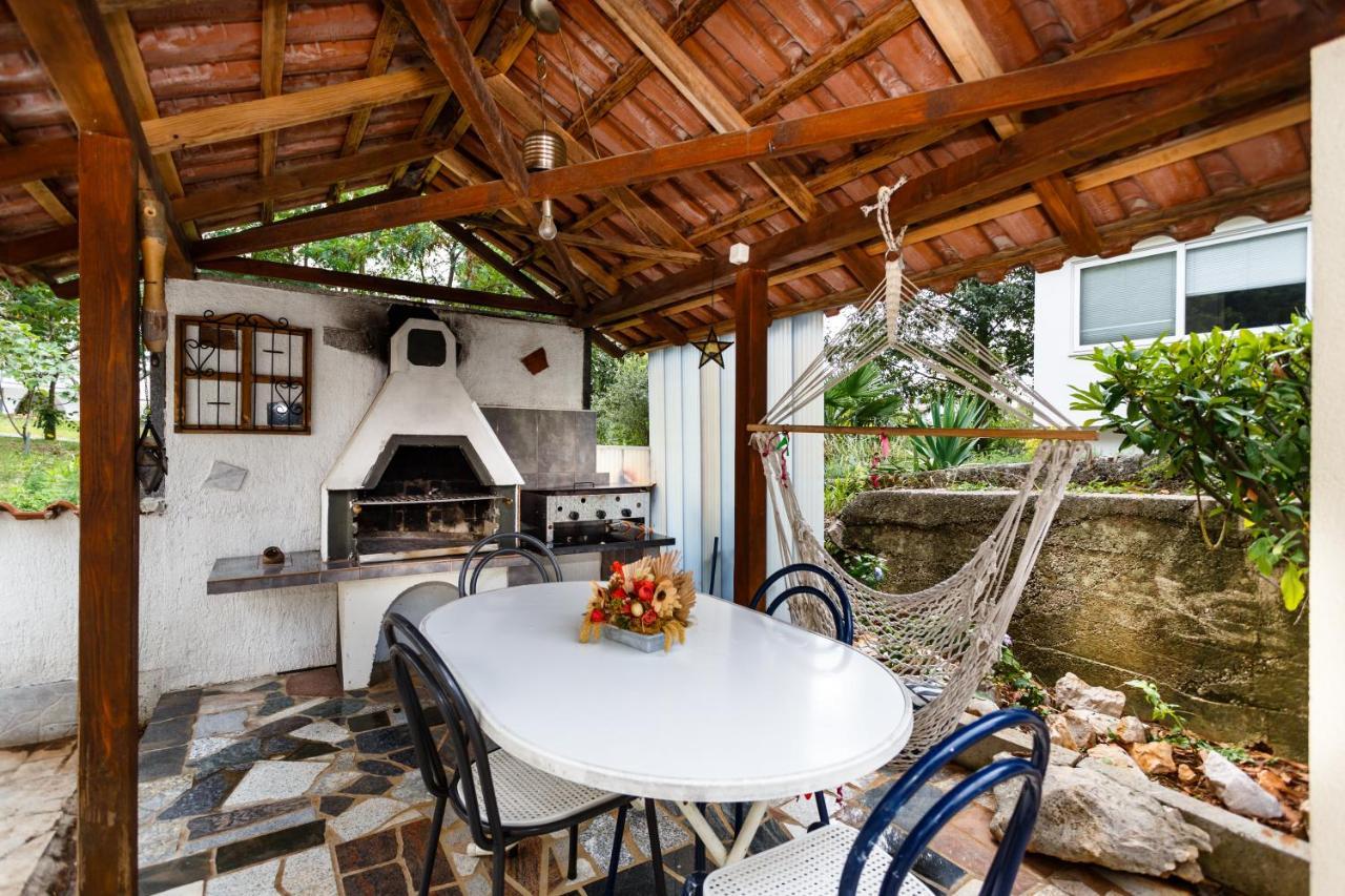 Apartmani Mili Malinska Exteriér fotografie