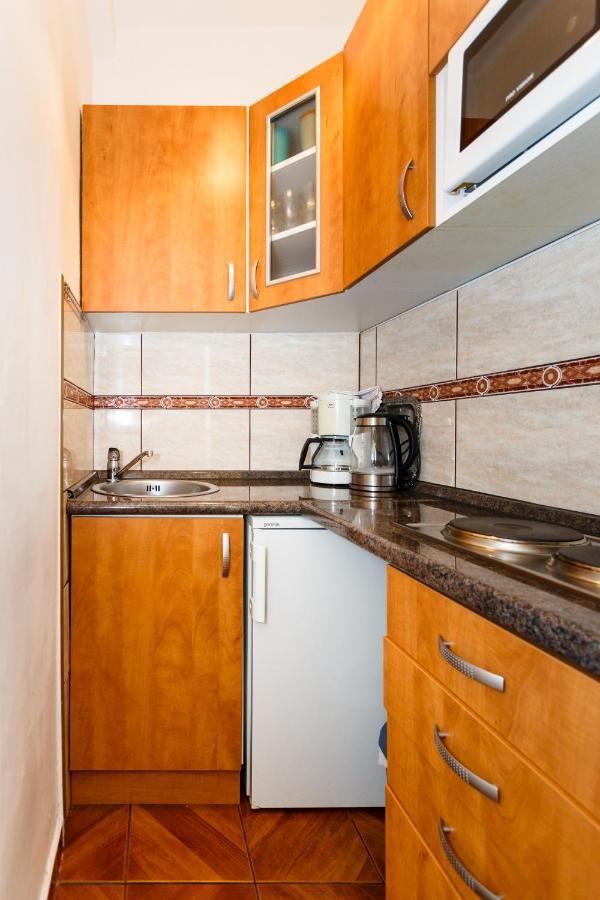 Apartmani Mili Malinska Exteriér fotografie