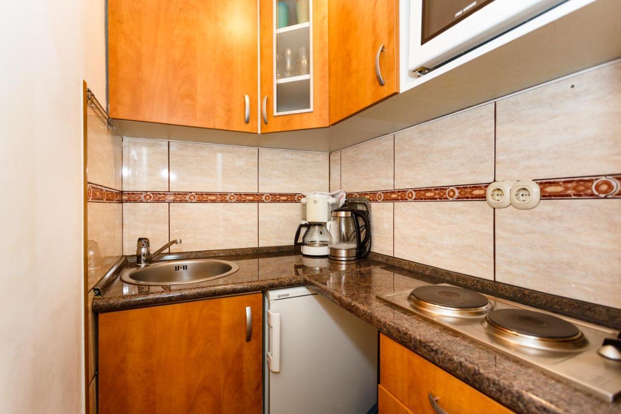 Apartmani Mili Malinska Exteriér fotografie
