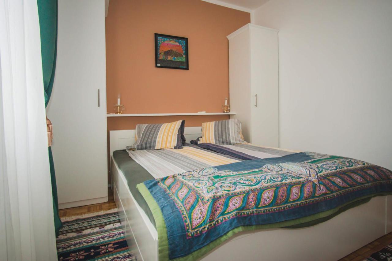 Apartmani Mili Malinska Exteriér fotografie